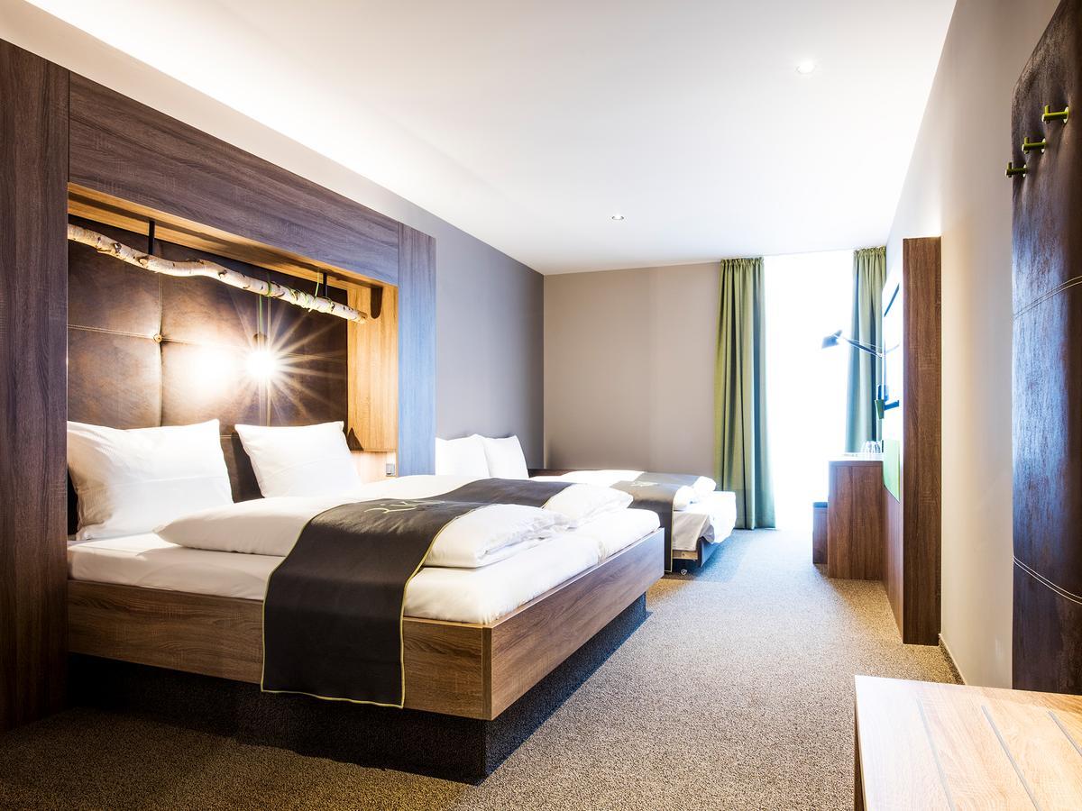 Riku Hotel อูล์ม ภายนอก รูปภาพ