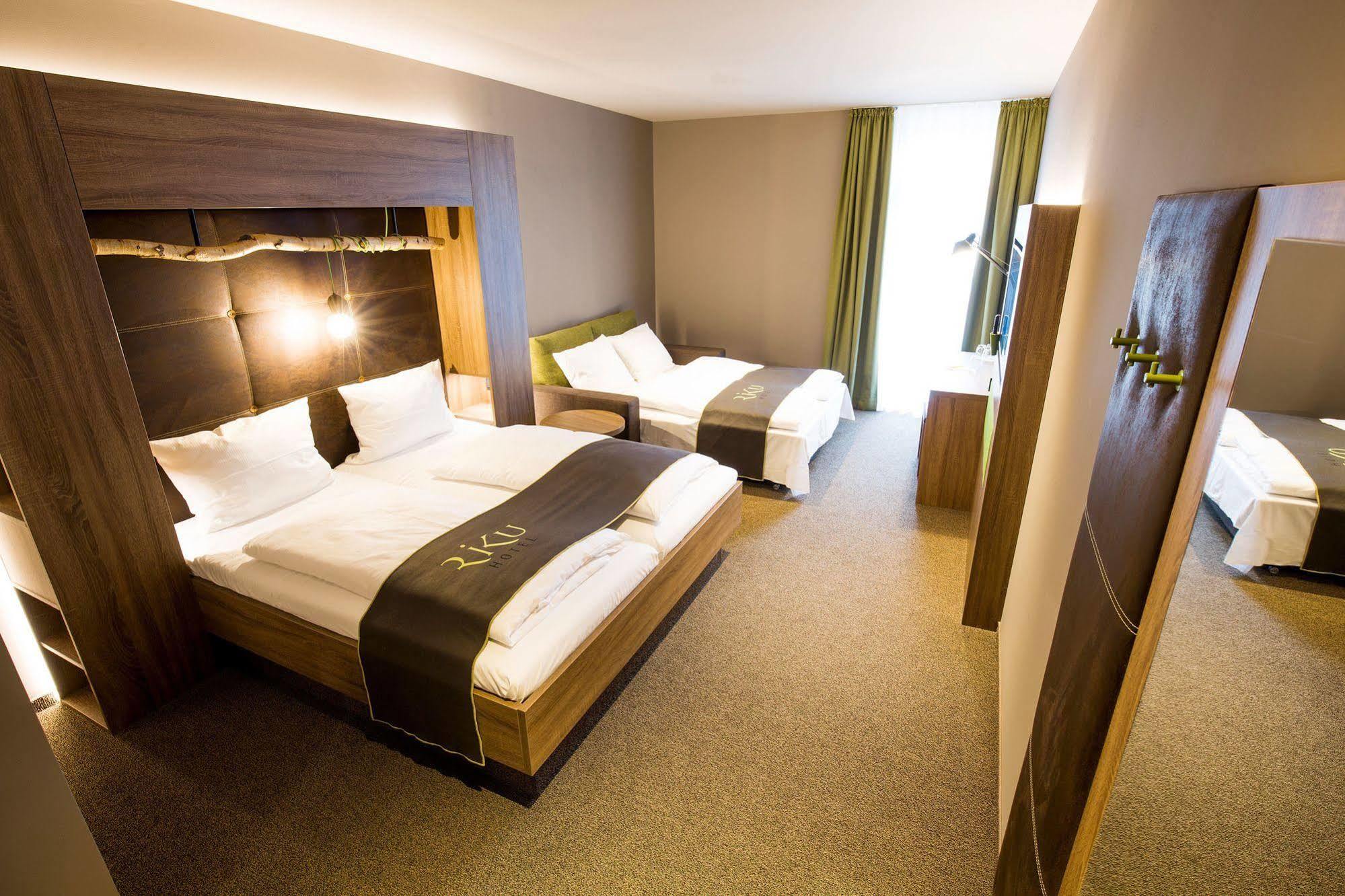 Riku Hotel อูล์ม ภายนอก รูปภาพ